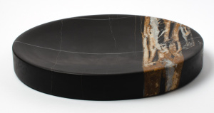 Luxury marble storage tray Pau Marble Sahara Noir 27cm